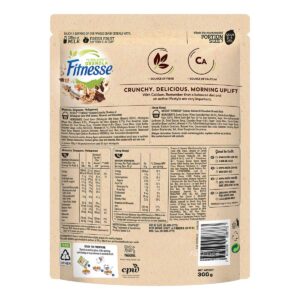 Nestle Fitnesse Granola Oats - Quinoa, Almonds & Chocolate