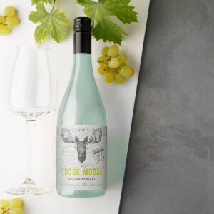 The Loose Moose Marlborough Sauvignon Blanc White Wine (CTN)