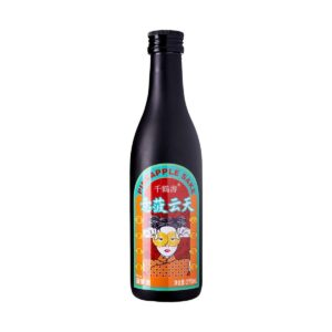 Kirei Yi Bo Yun Tian Chinese Pineapple Sake Glass Bottle