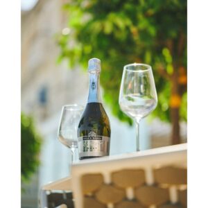 Villa Sandi Sparkling Wine - Brut Blanc de Blanc