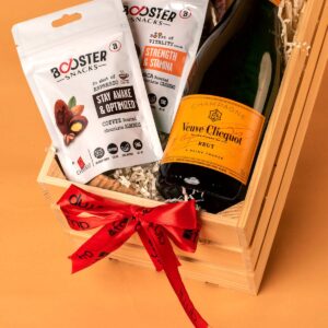 FNP Champagne N Roasted Macadamias Hamper
